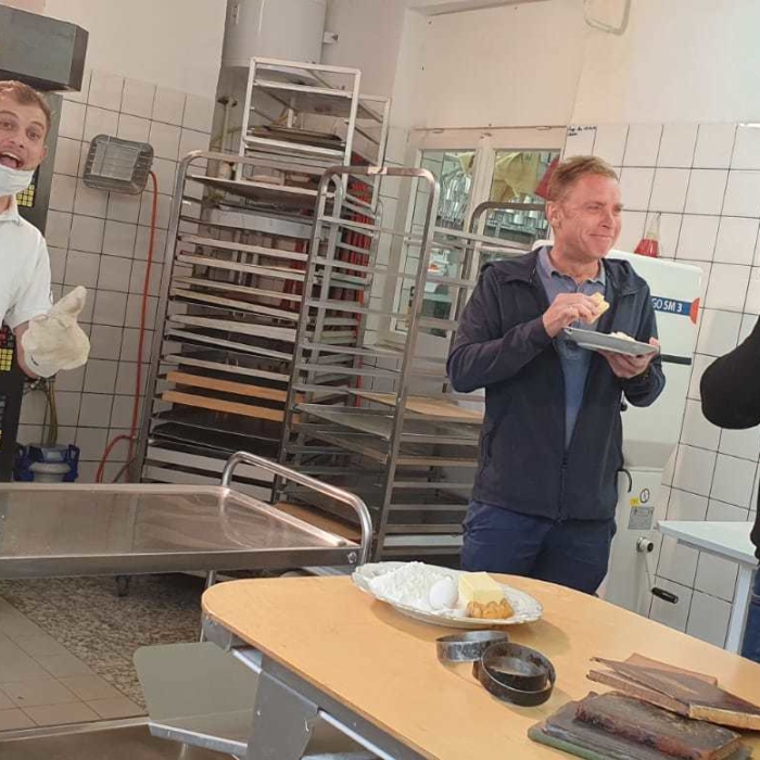 A78D3033 7F67 43F6 8003 E11Db5672Db2