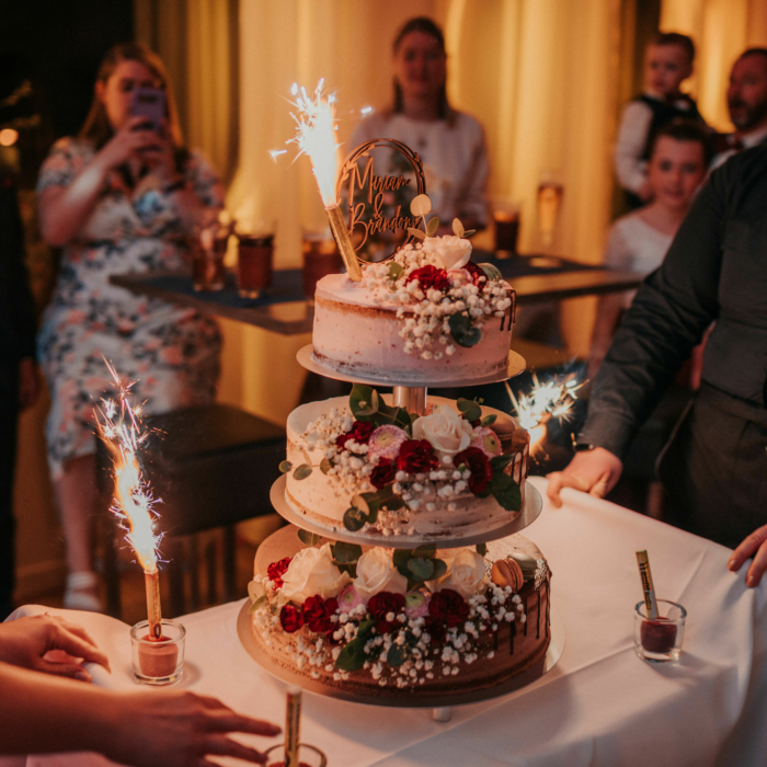 Ef683B87 Fb01 4690 84Cf 9904B3503556